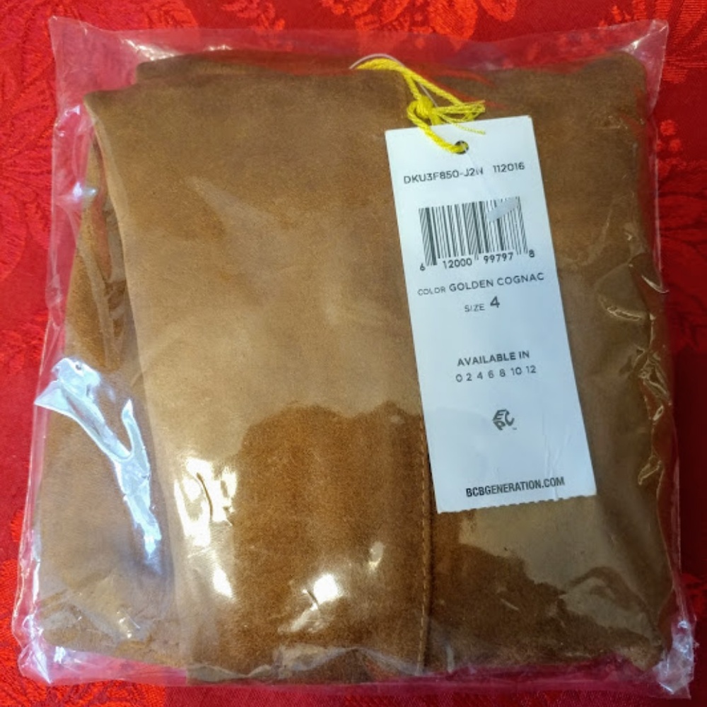 NWT BCBGeneration Faux Suede Seamed A-line Skirt - Picture 6 of 6